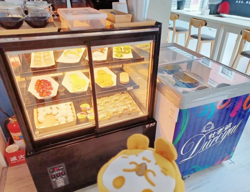 蔬菜自助吧台中火鍋饗點鍋